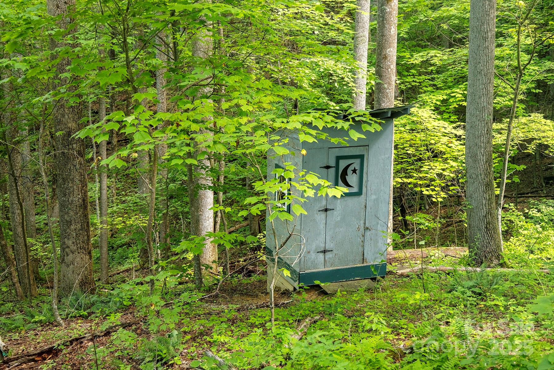 1710 Roaring Fork Road Mars Hill NC 28754