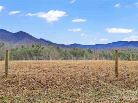 784 Green Young Cemetery Road Bakersville NC 28705