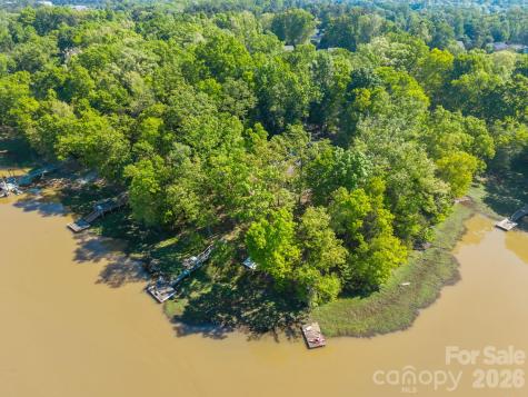 405 Carroll Cove Lake Wylie SC 29710