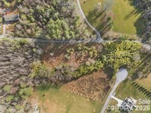 425 Nelson Valley Lane Hendersonville NC 28739