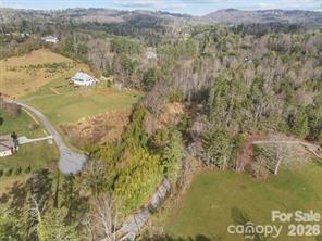 425 Nelson Valley Lane Hendersonville NC 28739