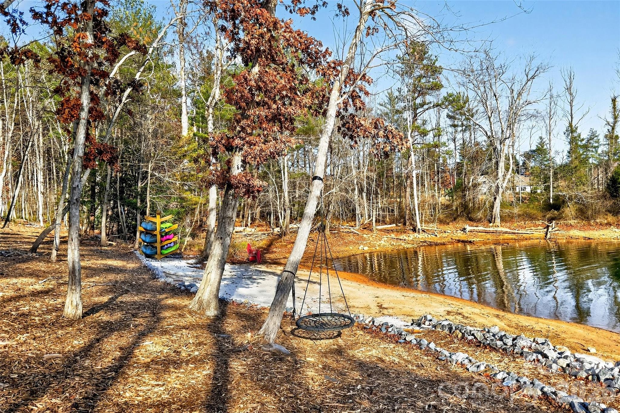 183 Crest View Drive NE Nebo NC 28761