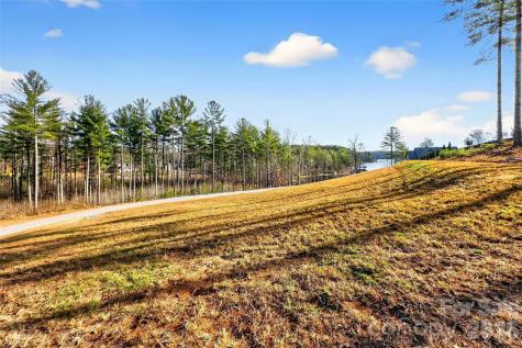 183 Crest View Drive NE Nebo NC 28761