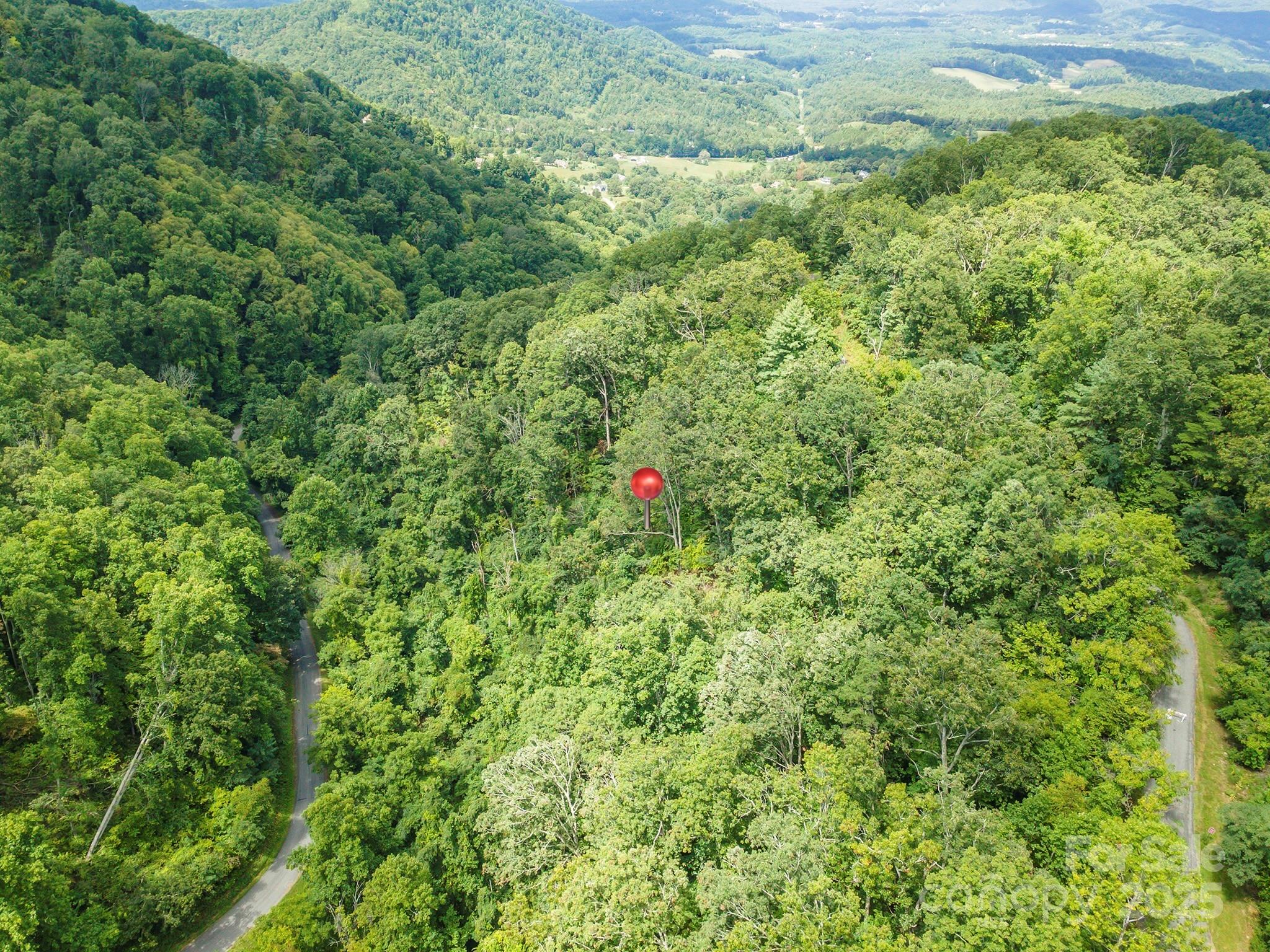 1559 Seven Glens Drive Weaverville NC 28787