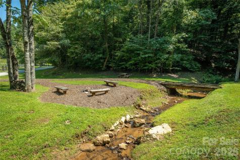 140 Johns Ridge Parkway Lenoir NC 28645