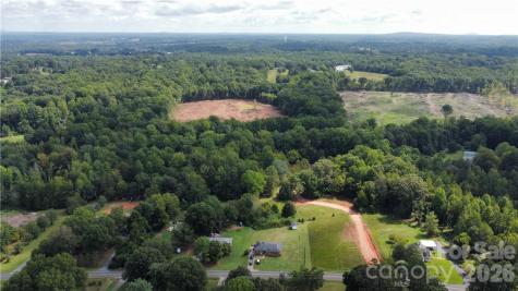 1209 Requa Road Cherryville NC 28021