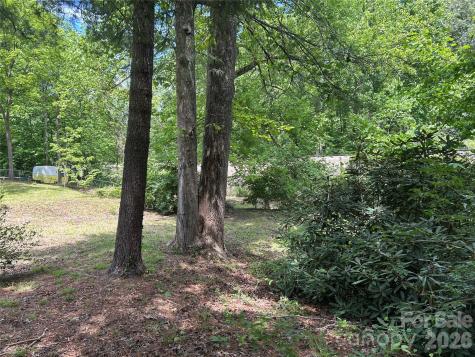 28 Pinecrest Drive Asheville NC 8803