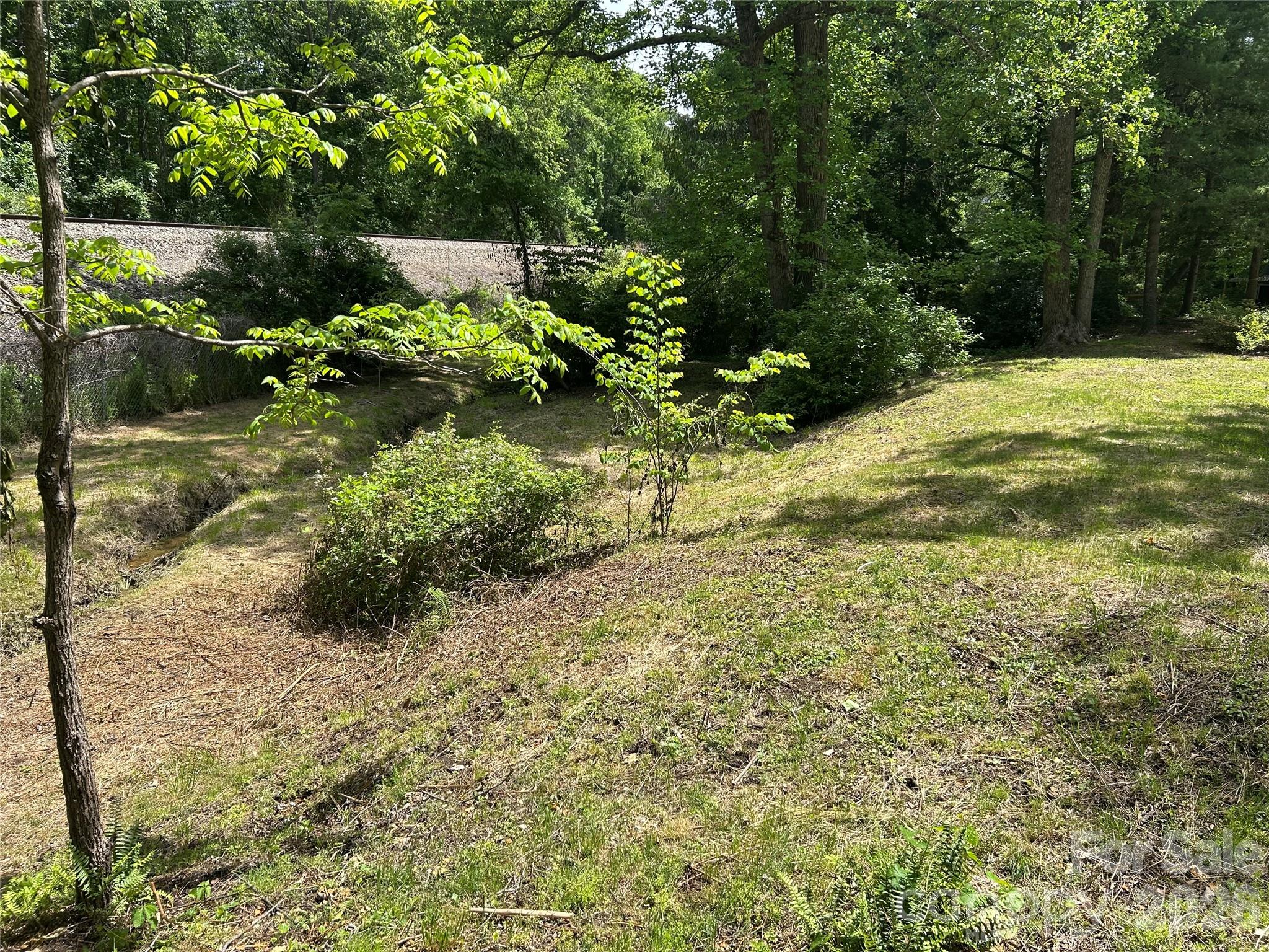 28 Pinecrest Drive Asheville NC 8803