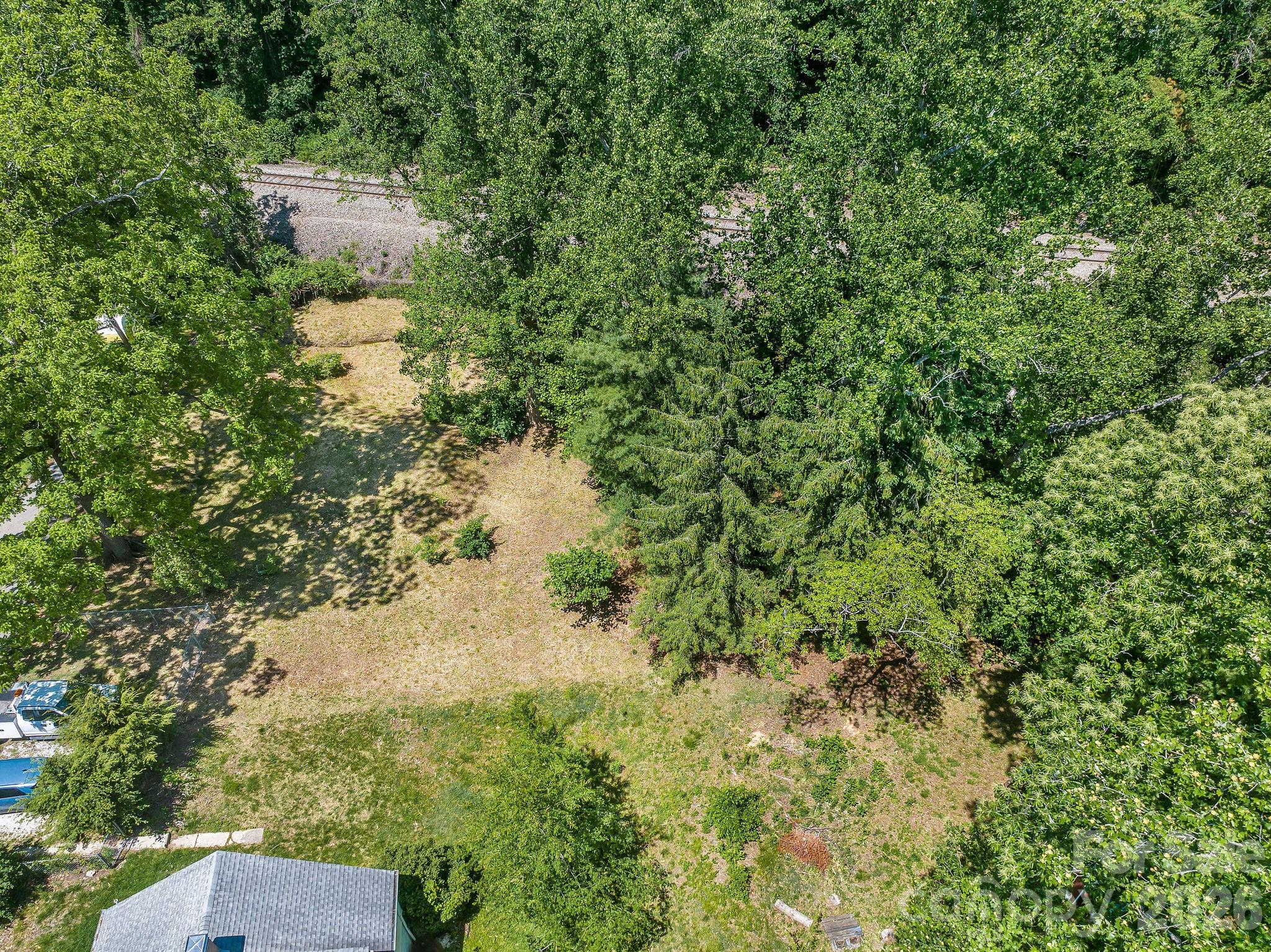 28 Pinecrest Drive Asheville NC 8803