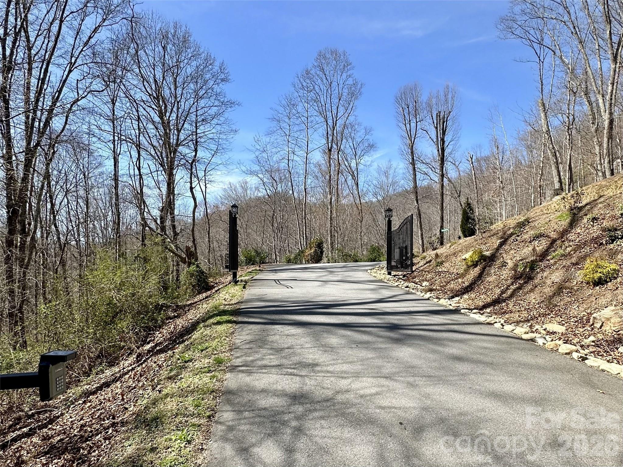 00 Queen Cove Road Waynesville NC 28785