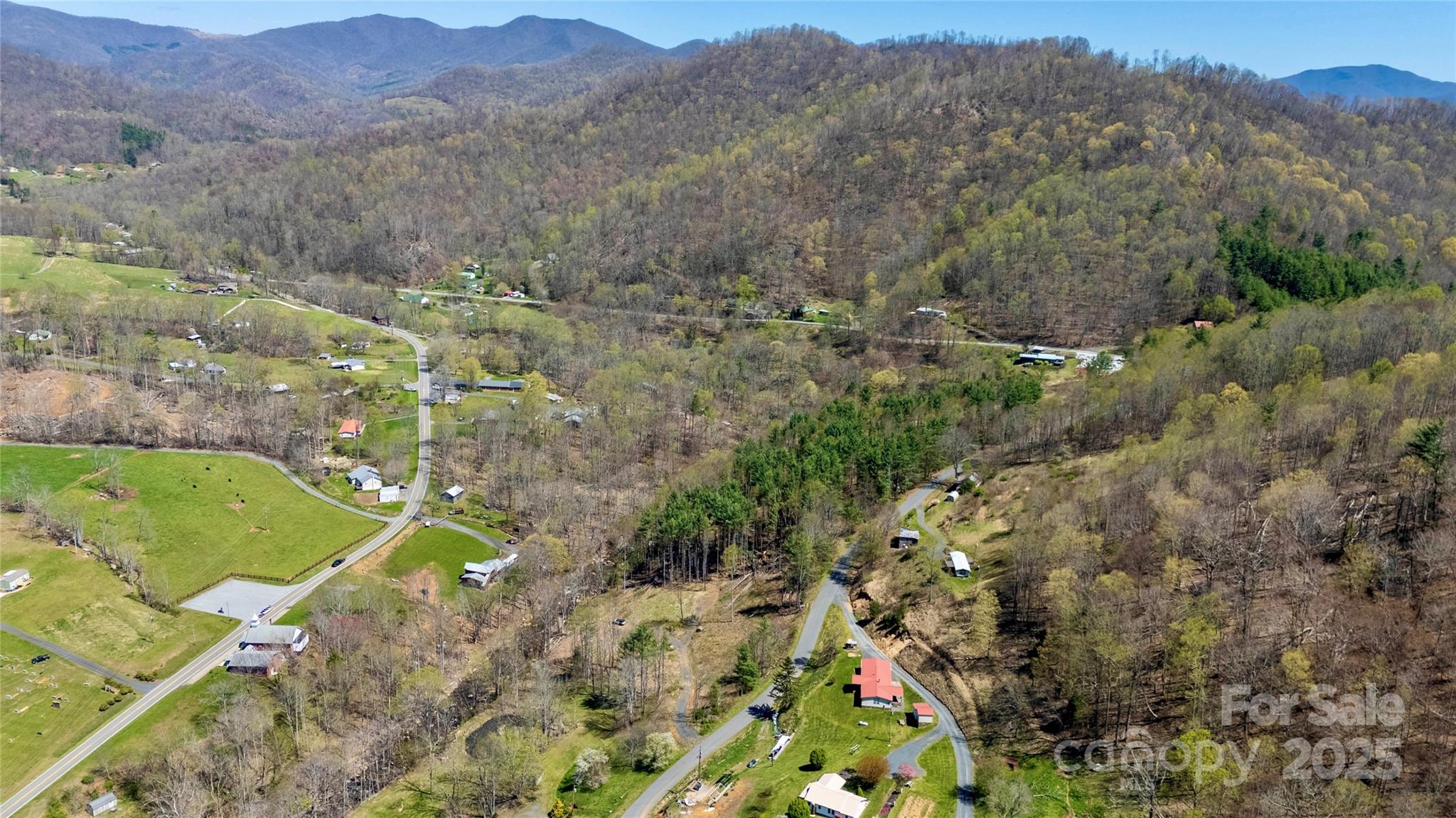 000 Pumpkin Patch Road Bakersville NC 28705