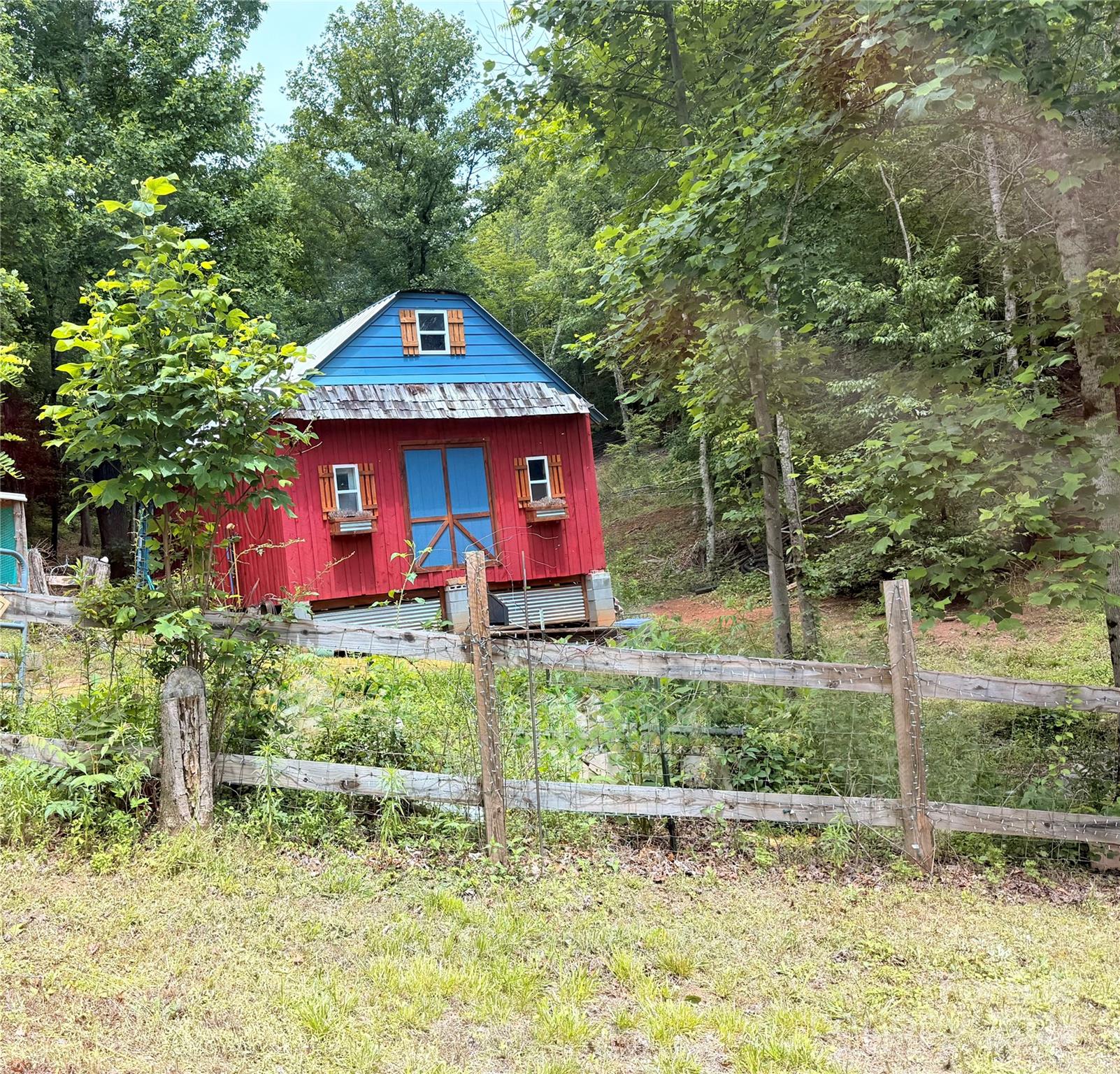 1318 Laughter Road Mill Spring NC 28756