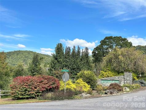 94 Locust Grove Lane Weaverville NC 28787