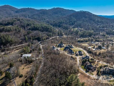 7 Kiftsgate Court Asheville NC 28804
