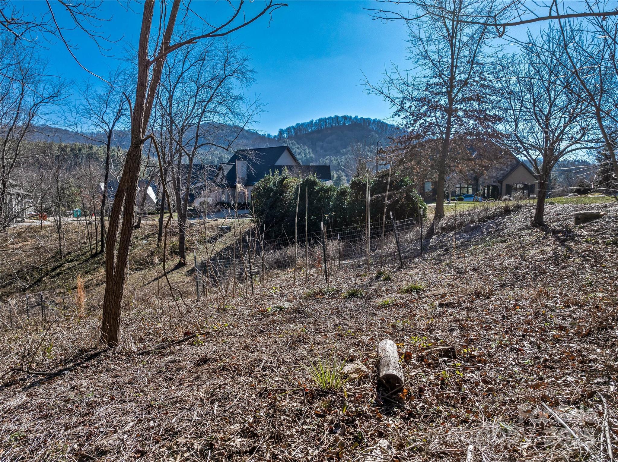 7 Kiftsgate Court Asheville NC 28804