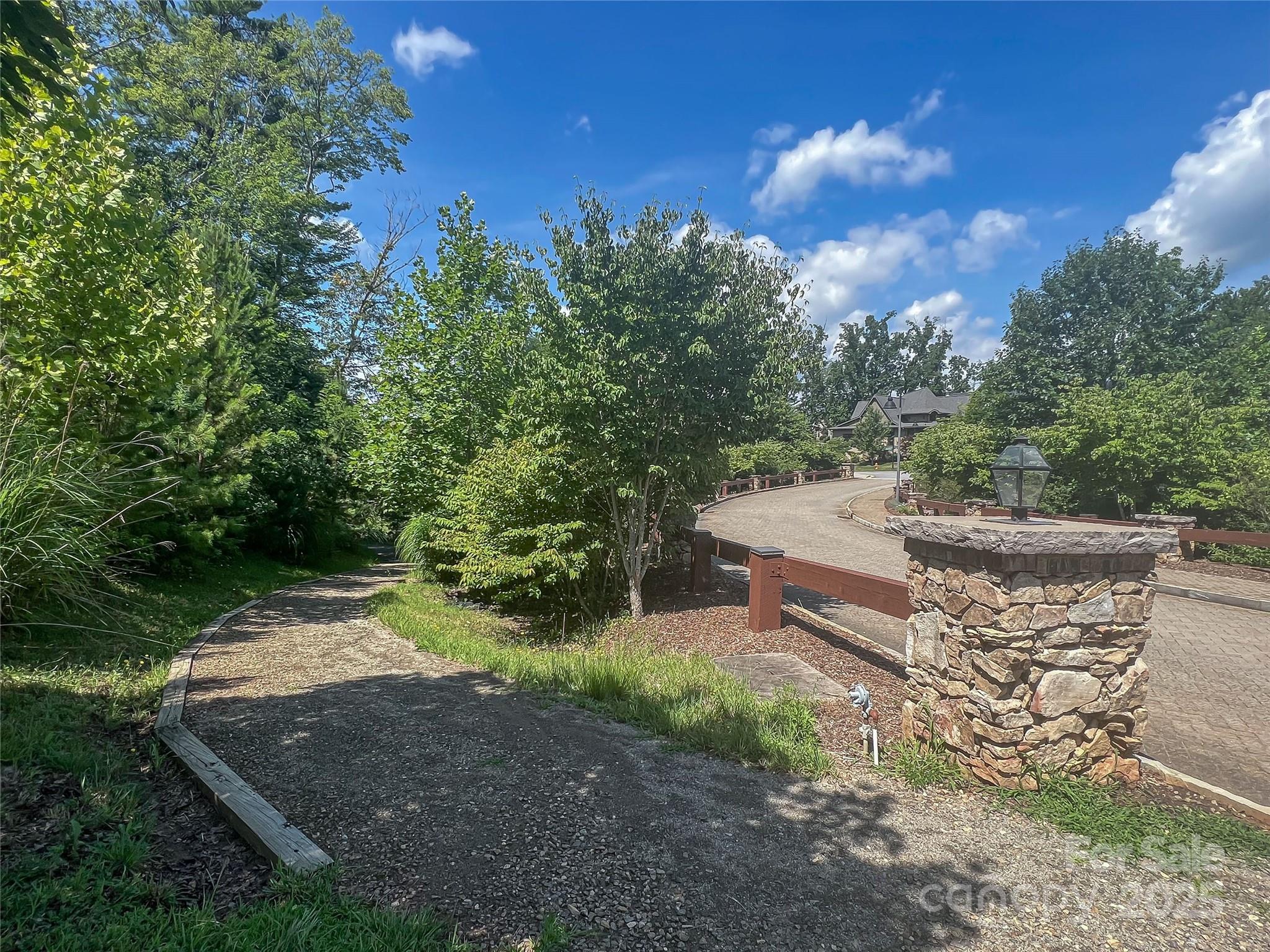 7 Kiftsgate Court Asheville NC 28804