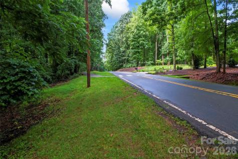 10717 Wildlife Road Charlotte NC 28278