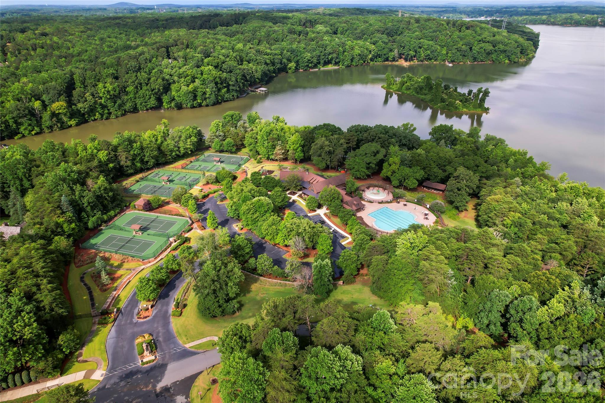 10717 Wildlife Road Charlotte NC 28278