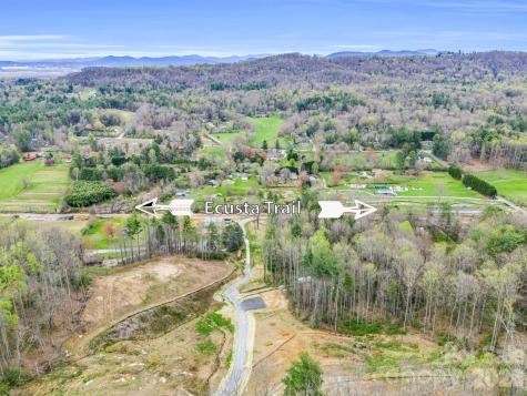 97 Yale Road Hendersonville NC 28739