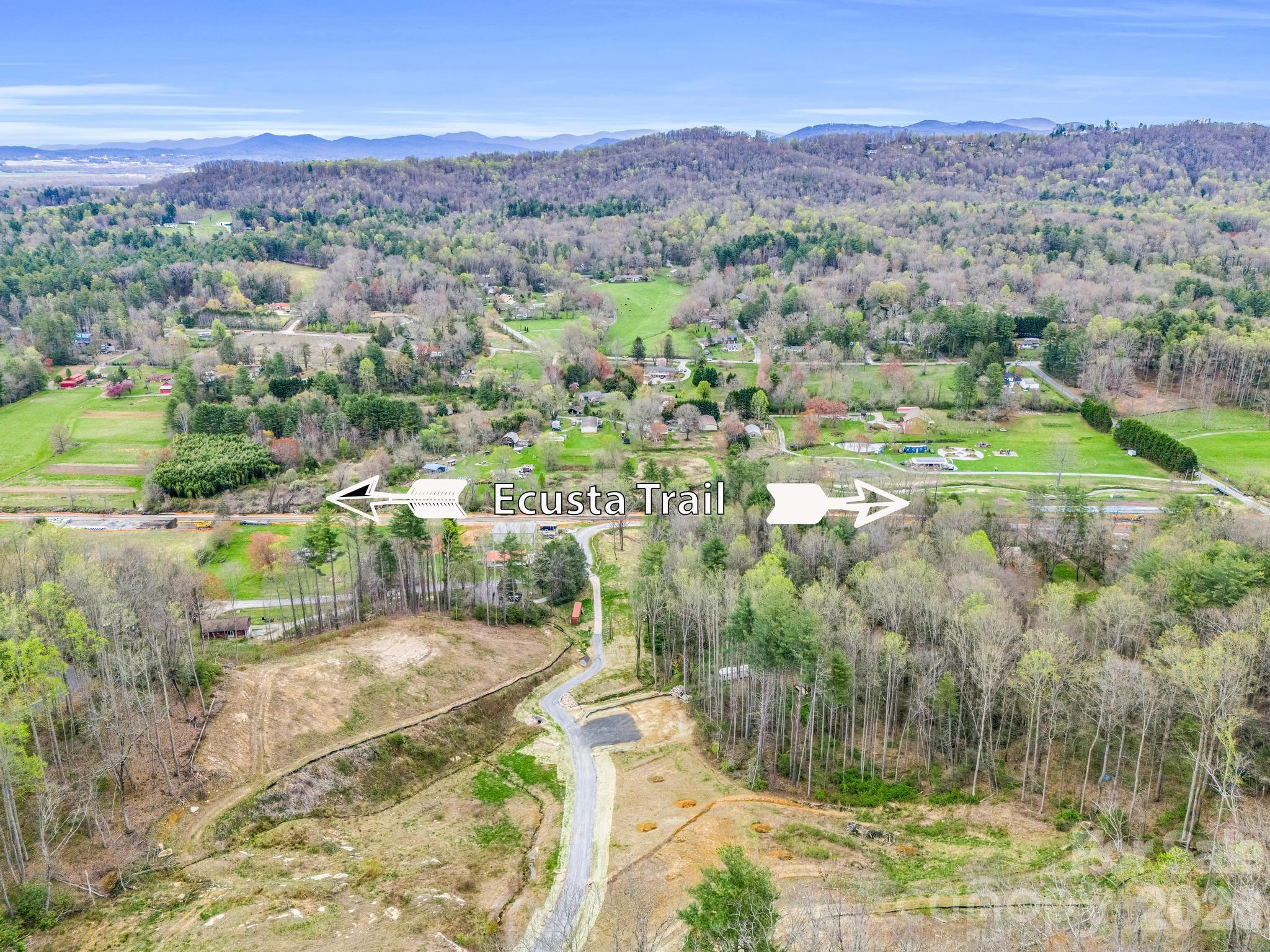 97 Yale Road Hendersonville NC 28739