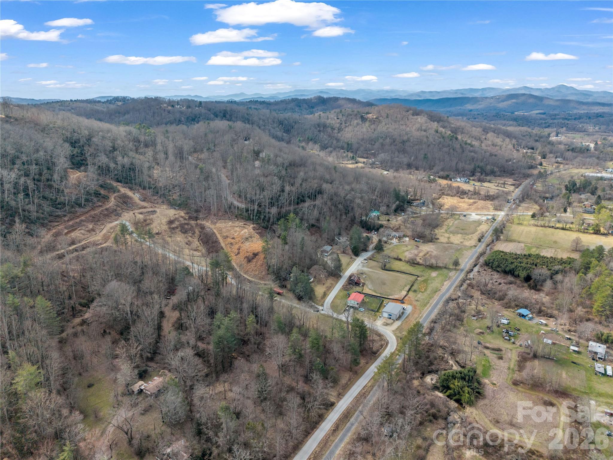 97 Yale Road Hendersonville NC 28739