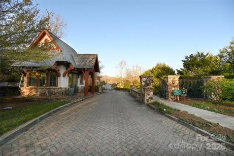 64 French Willow Drive Asheville NC 28804