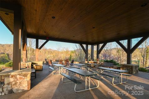 64 French Willow Drive Asheville NC 28804