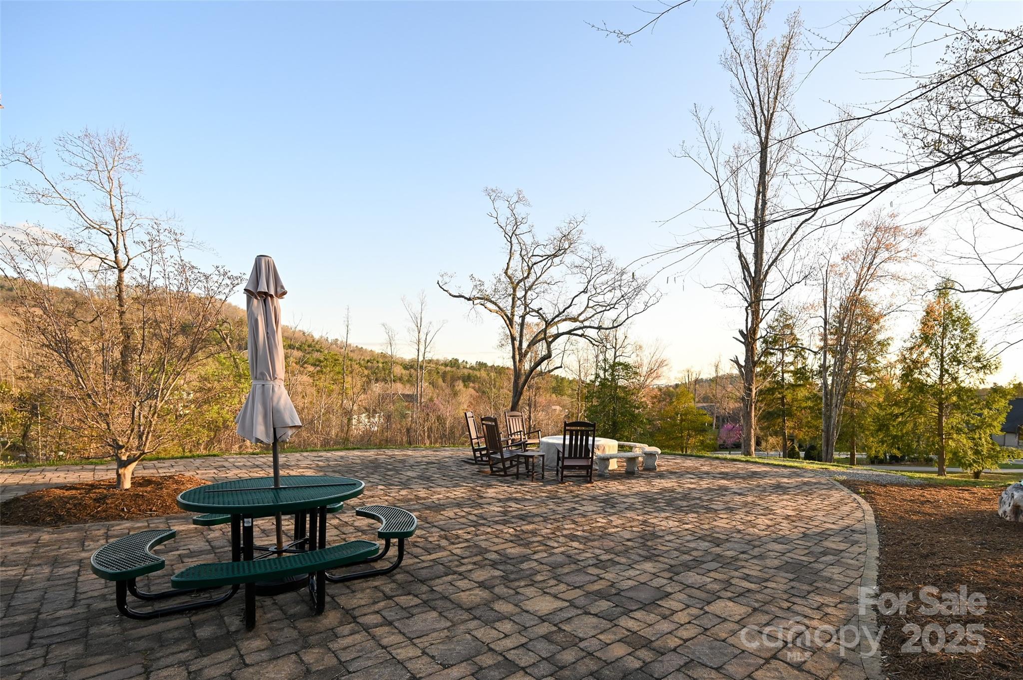 64 French Willow Drive Asheville NC 28804