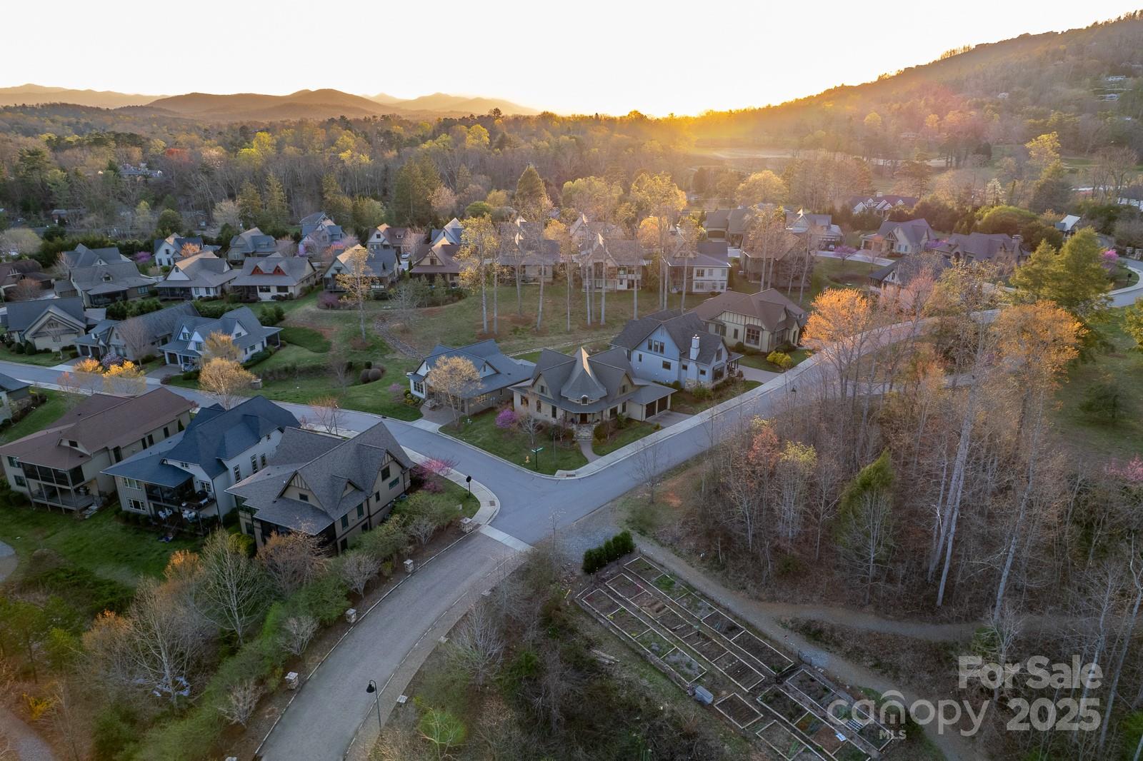 64 French Willow Drive Asheville NC 28804