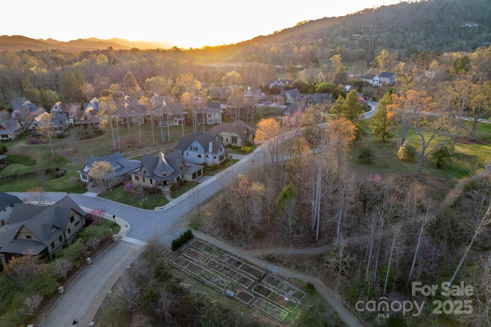 64 French Willow Drive Asheville NC 28804