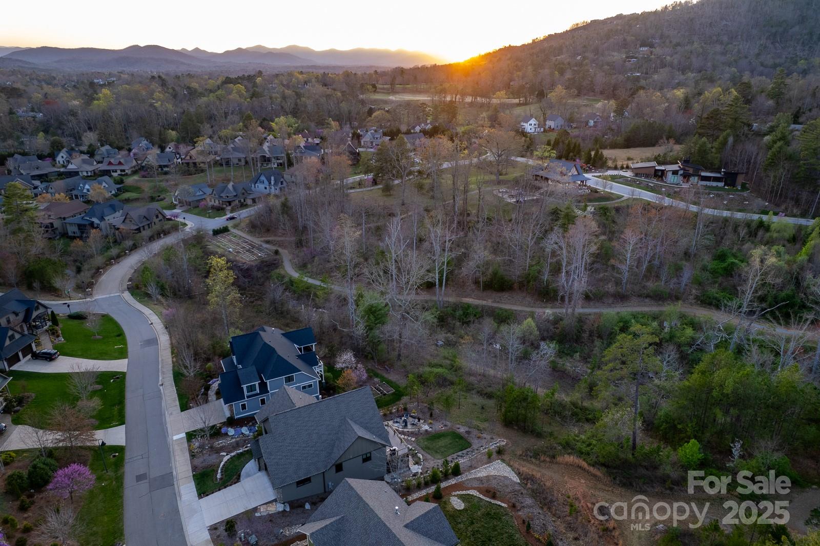 64 French Willow Drive Asheville NC 28804