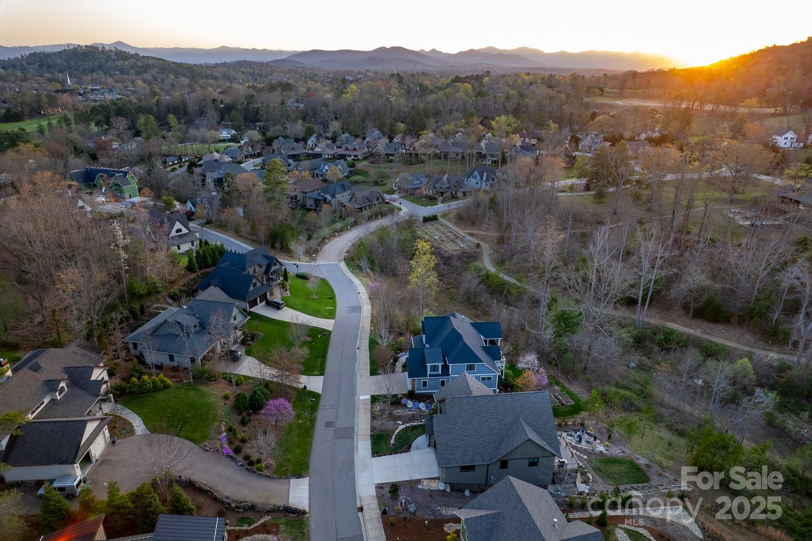 64 French Willow Drive Asheville NC 28804