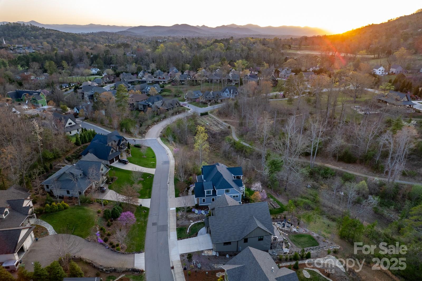 64 French Willow Drive Asheville NC 28804