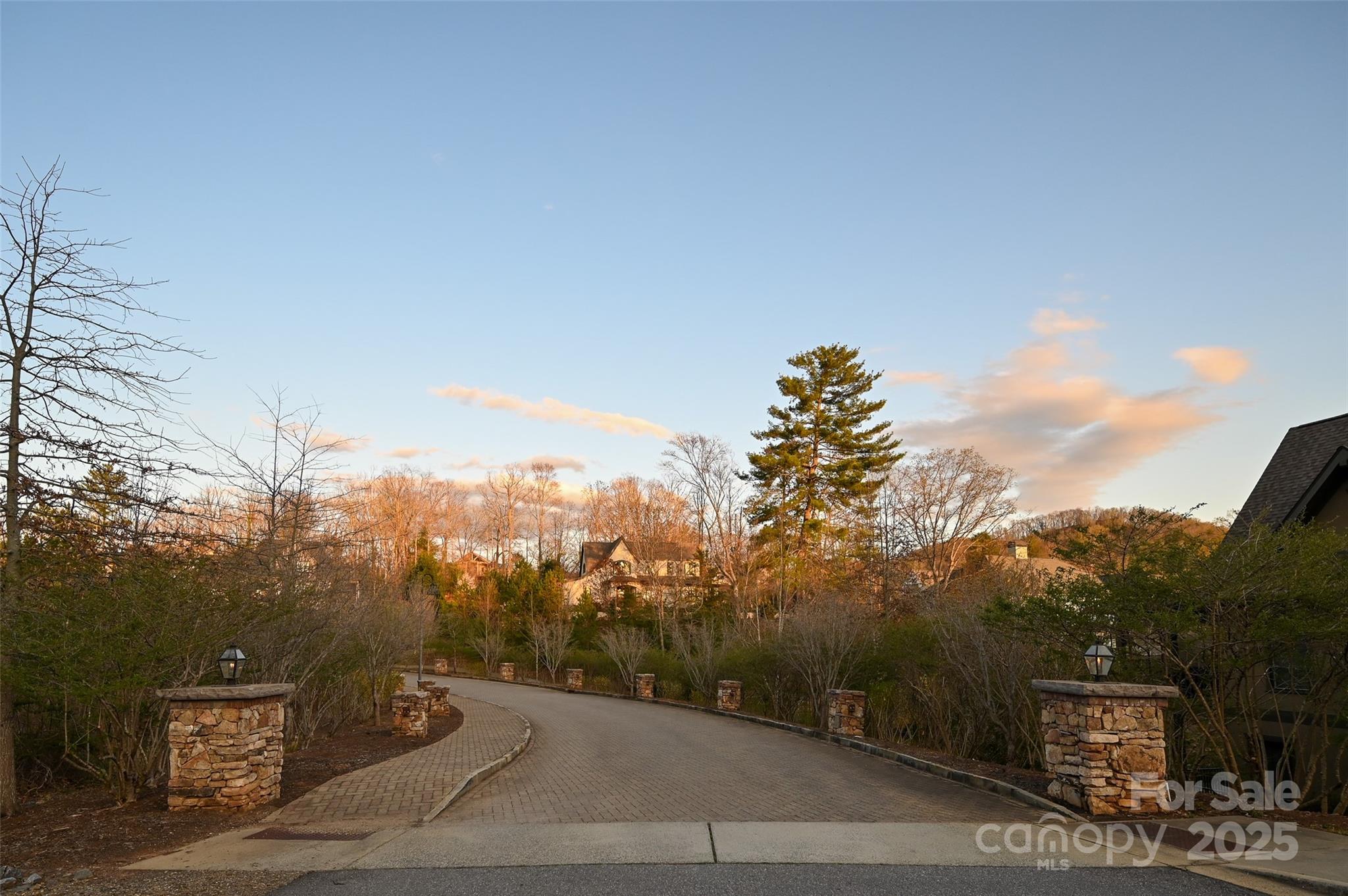 64 French Willow Drive Asheville NC 28804