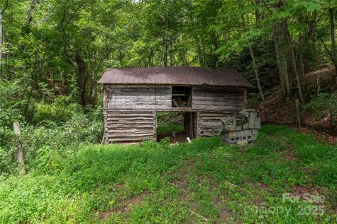 1221 Brush Creek Circle Fairview NC 28730