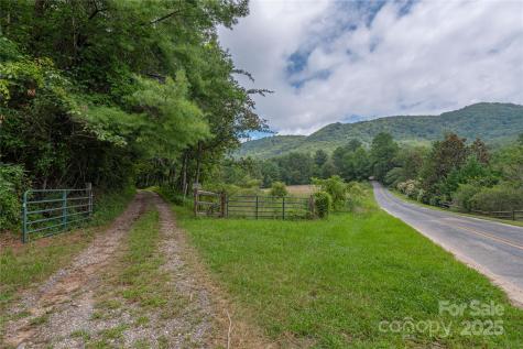 1221 Brush Creek Circle Fairview NC 28730