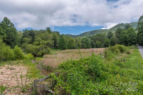 1221 Brush Creek Circle Fairview NC 28730