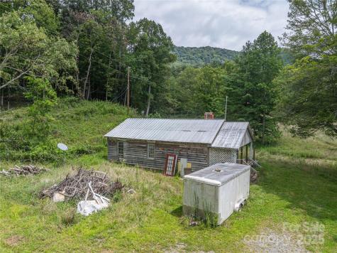 1221 Brush Creek Circle Fairview NC 28730
