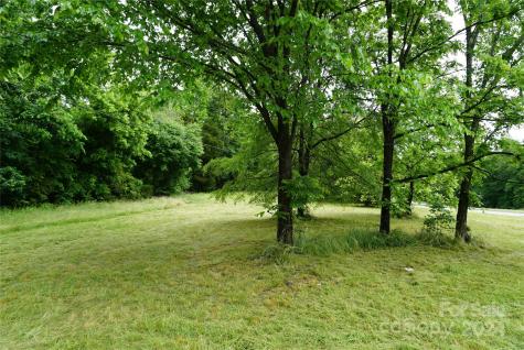 253 N Urban Street Thomasville NC 27360