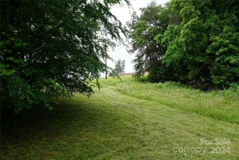 253 N Urban Street Thomasville NC 27360