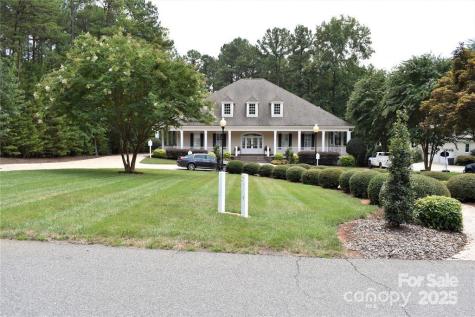 113 Water View Court Badin Lake NC 28127