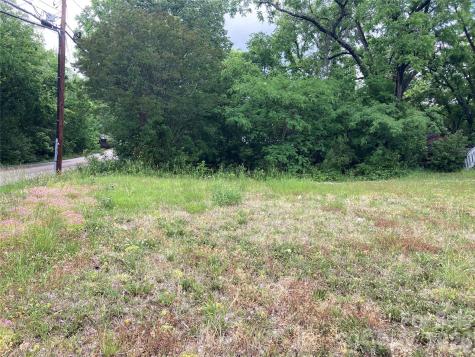610 S Yadkin Avenue S Spencer NC 28159