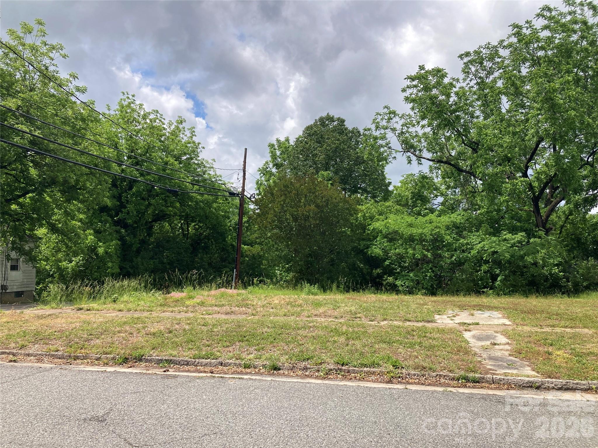 610 S Yadkin Avenue S Spencer NC 28159