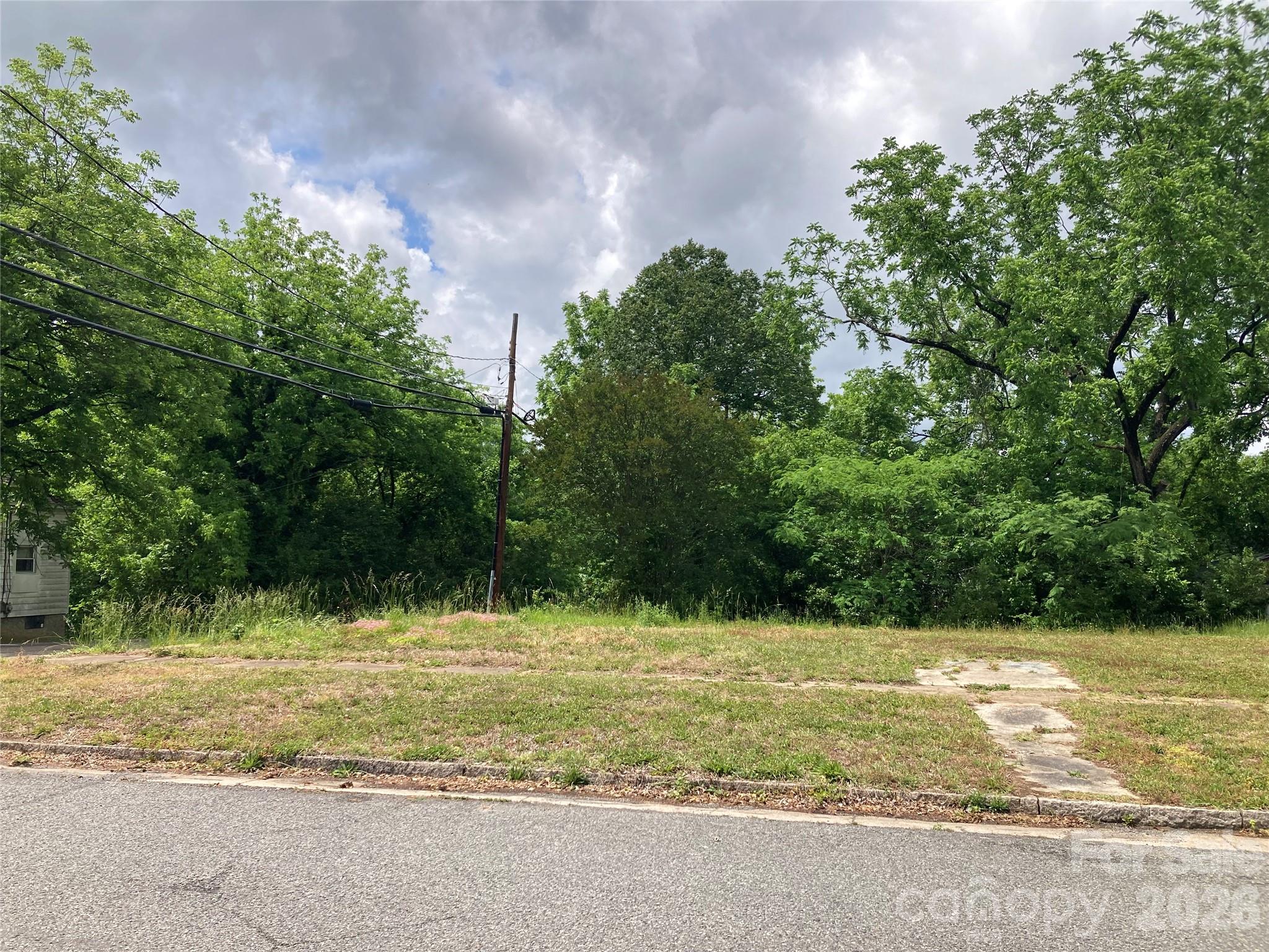 610 S Yadkin Avenue S Spencer NC 28159