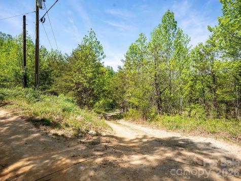 3646 Summer Road Hendersonville NC 28792