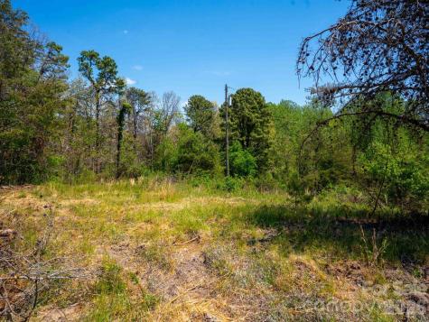 3646 Summer Road Hendersonville NC 28792