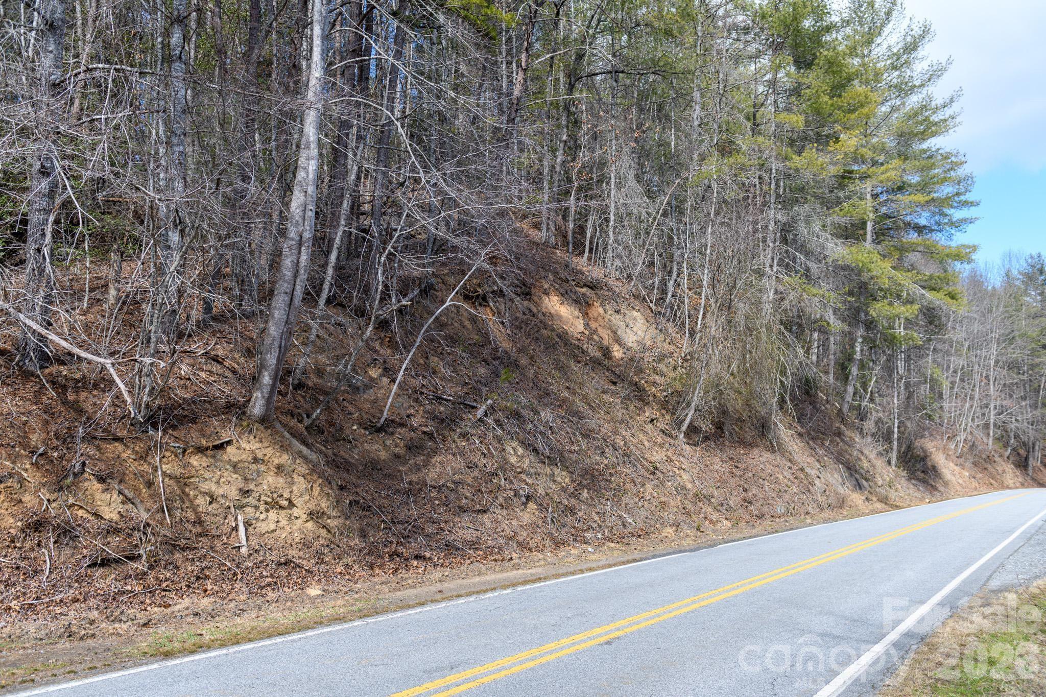 000 Narrow Gauge Drive Collettsville NC 28611