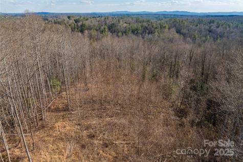 1030 River Club Ridge Lenoir NC 28645
