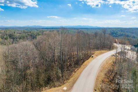 1030 River Club Ridge Lenoir NC 28645