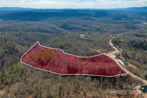 1030 River Club Ridge Lenoir NC 28645